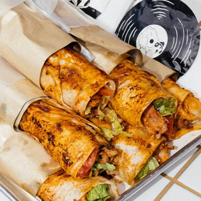 Döner Records (Sinanpaşa) Online Sipariş, Menü, Fiyatları - Uber Eats ...