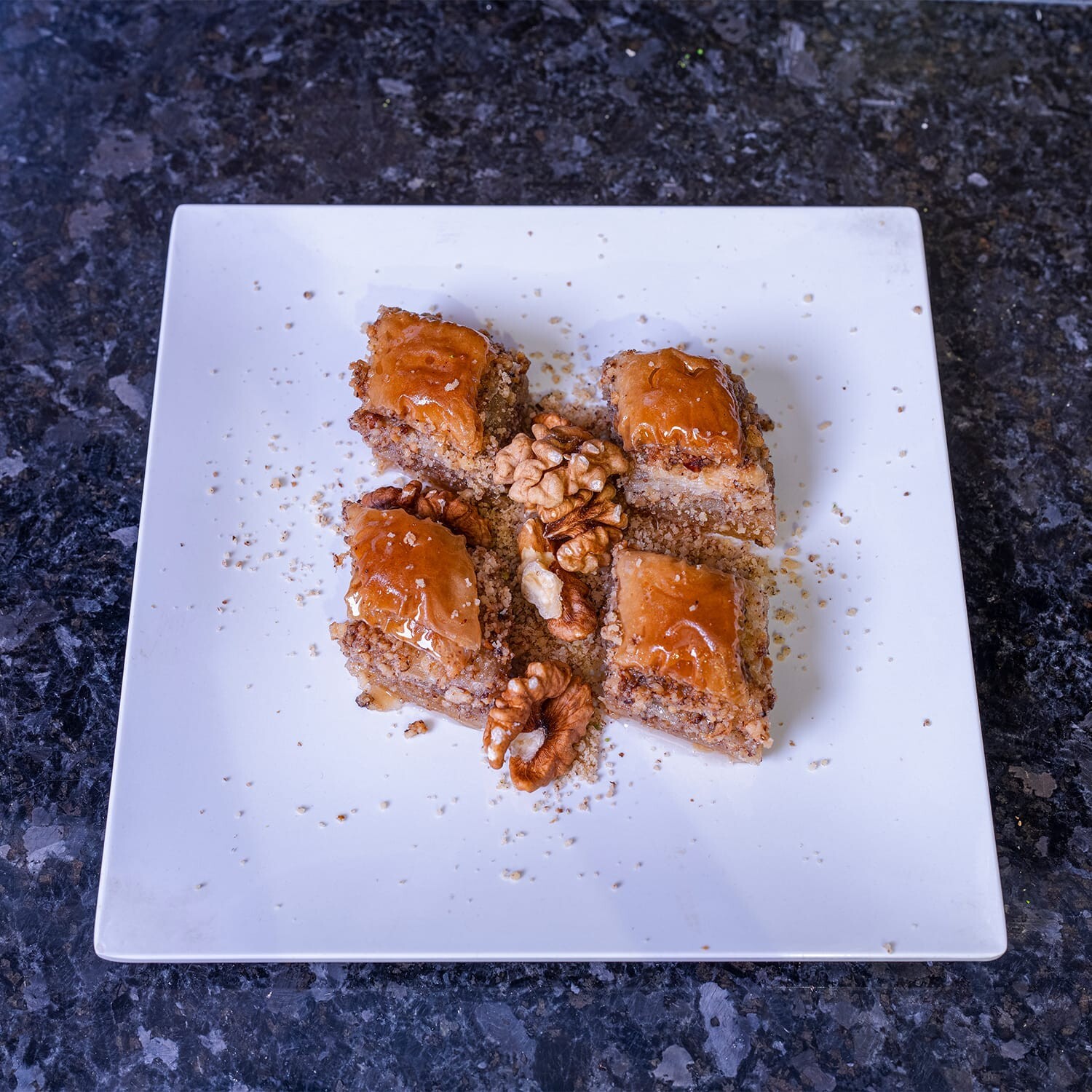 Cevızlı Ev Baklavası