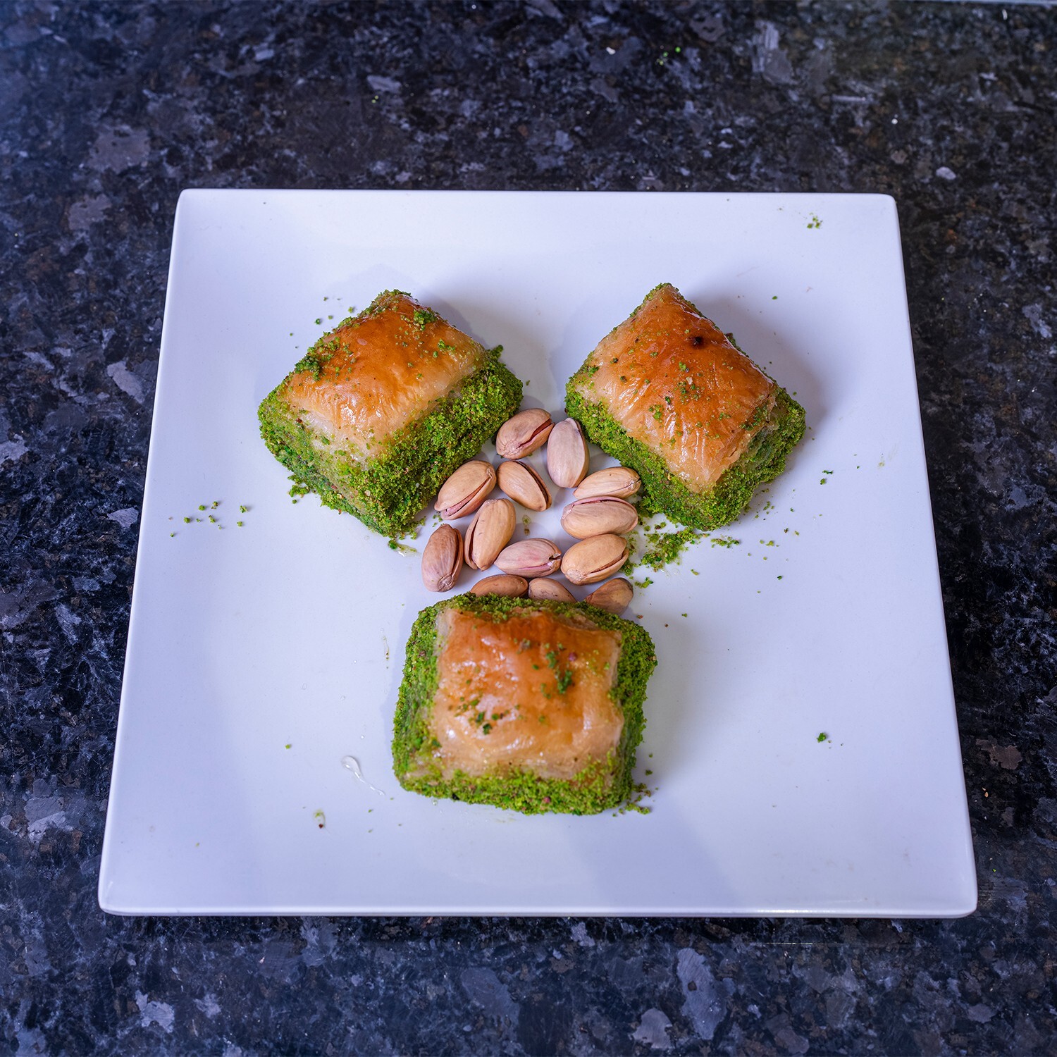 Fıstıklı Kuru Baklava ( 1 kg )