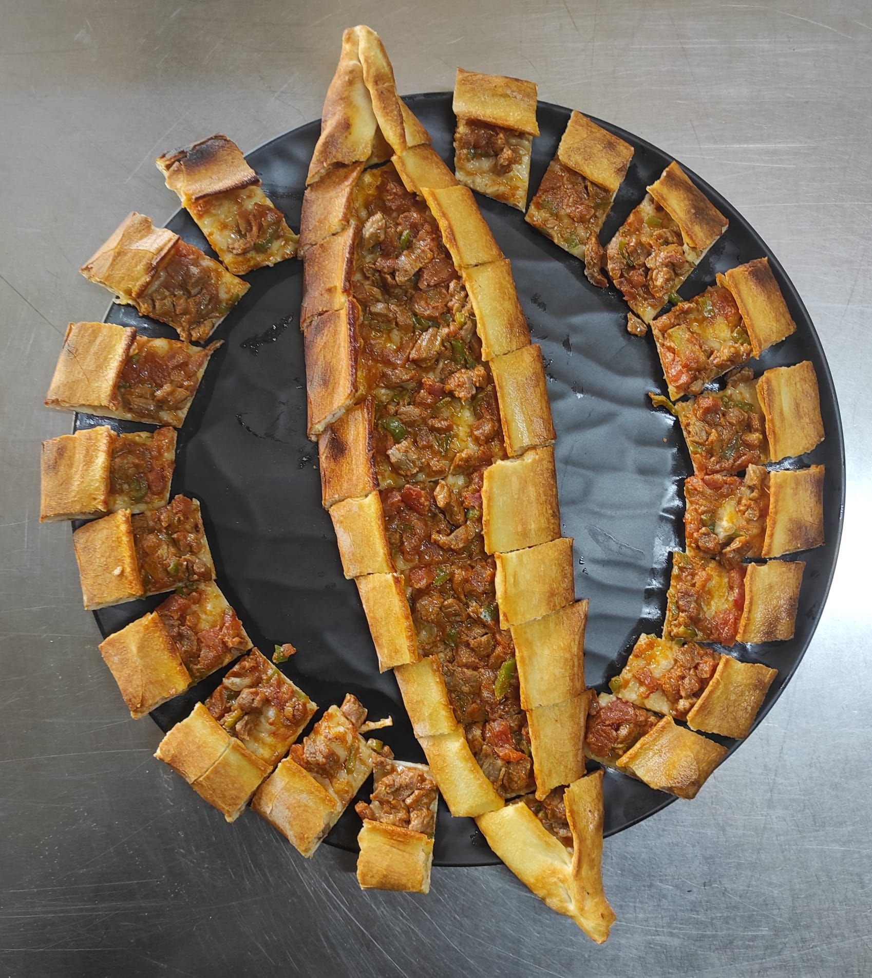 Kuşbaşılı Pide Menü