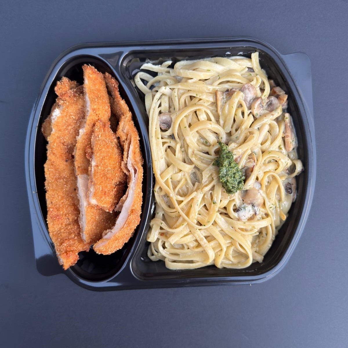 2'li Fettuccine Schnitzel+ Soğuk Ayran Aşı (katıklaş)