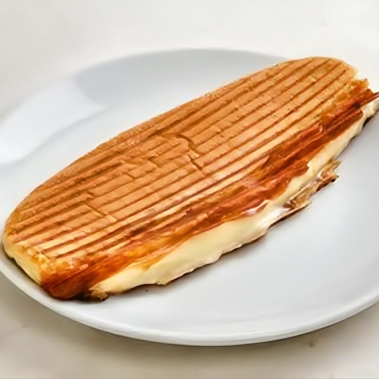 Fluffy Kaşarlı Sandviç Tost