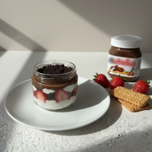 New York Mag Strawberry & Oreo Nutella