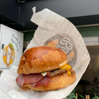 Karnaval Burger